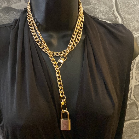 Authentic Louis Vuitton Lock with Chain - Picture 3 of 14